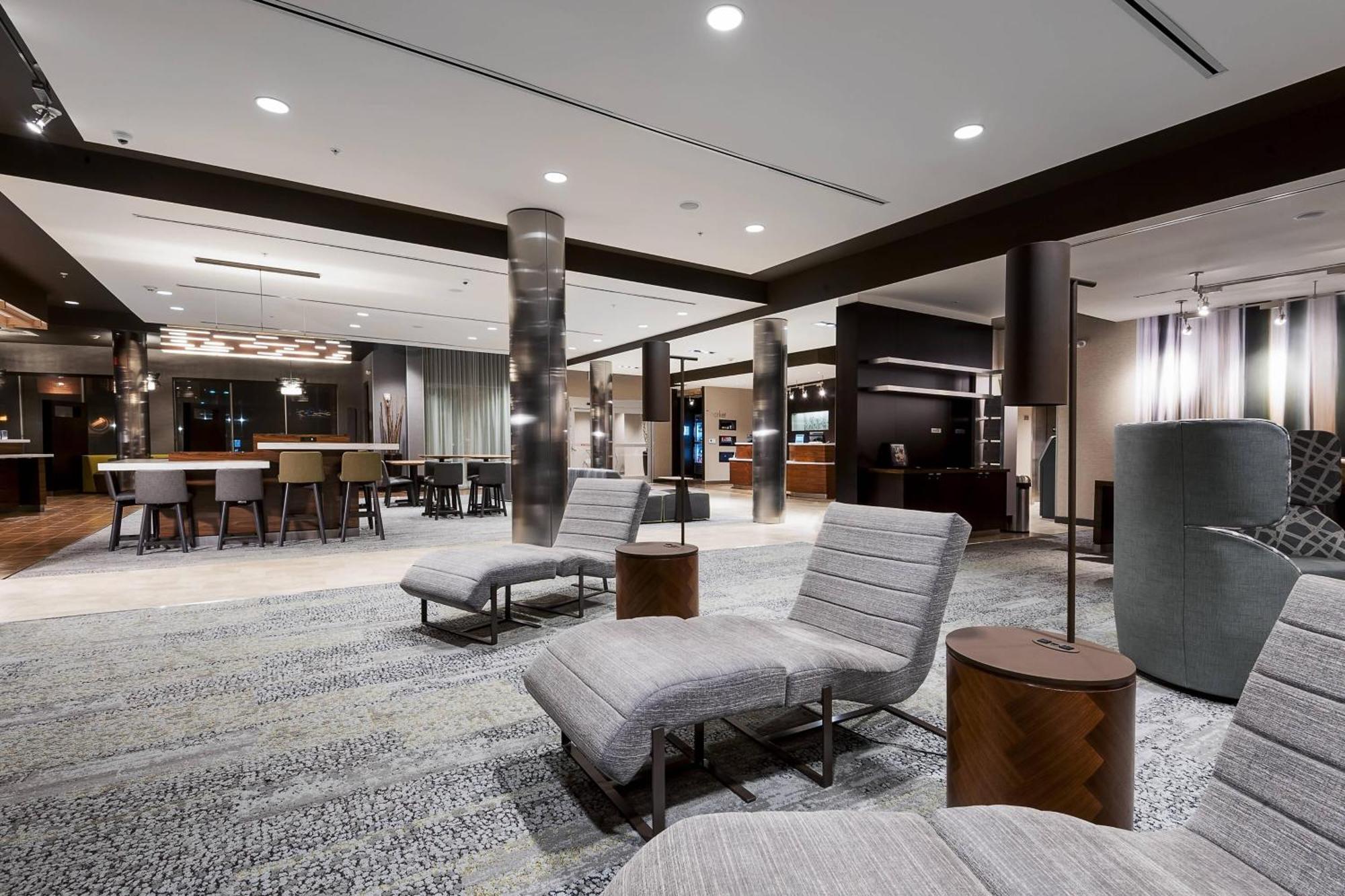 Courtyard By Marriott Ardmore Exterior photo