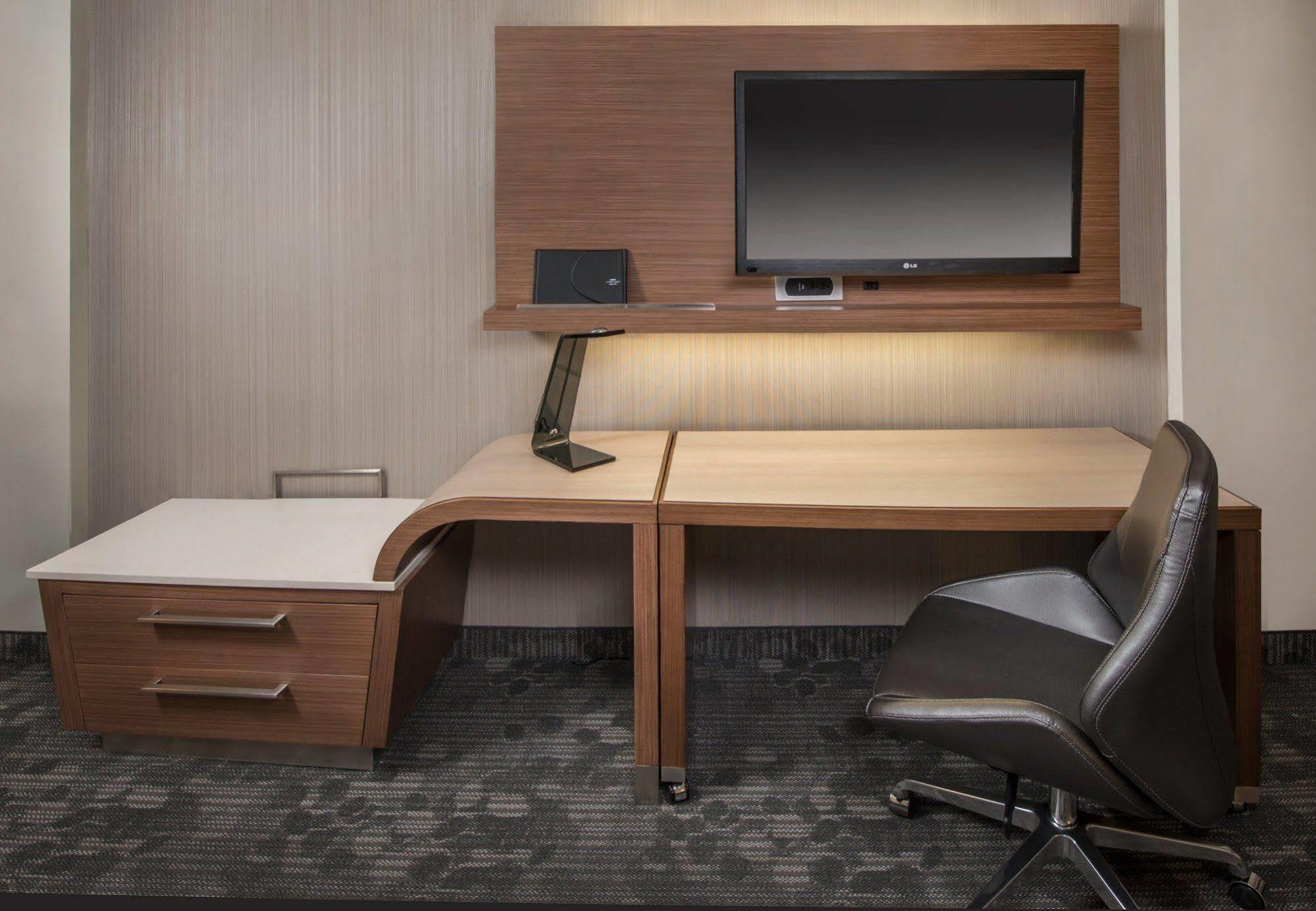 Courtyard By Marriott Ardmore Exterior photo