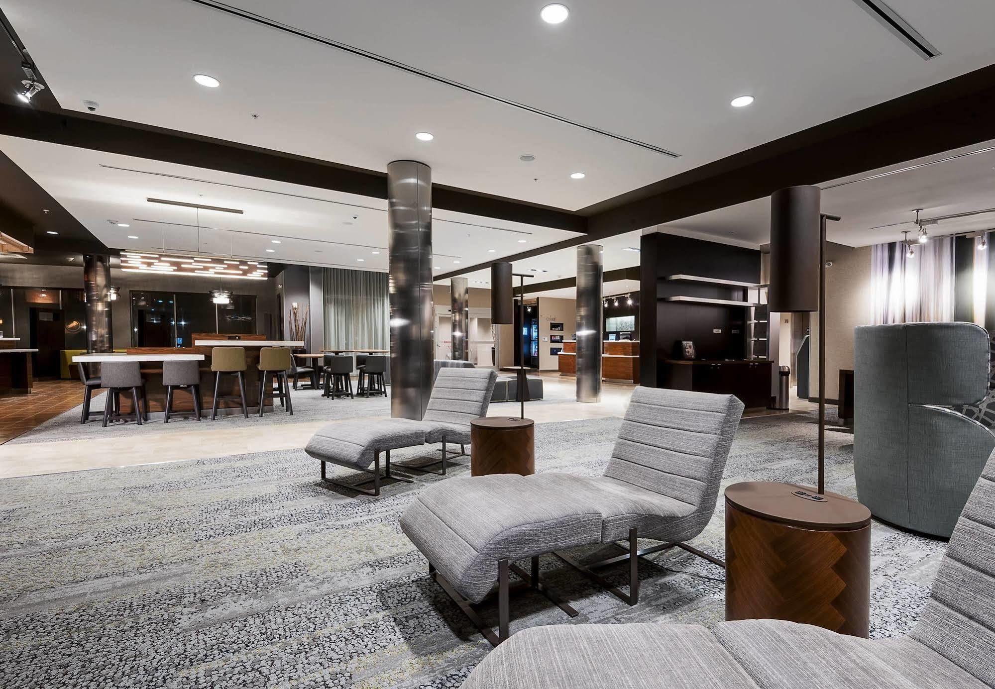 Courtyard By Marriott Ardmore Exterior photo